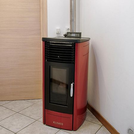 Bnbernina Express Dietro Al Trenino Rosso Tirano Ngoại thất bức ảnh